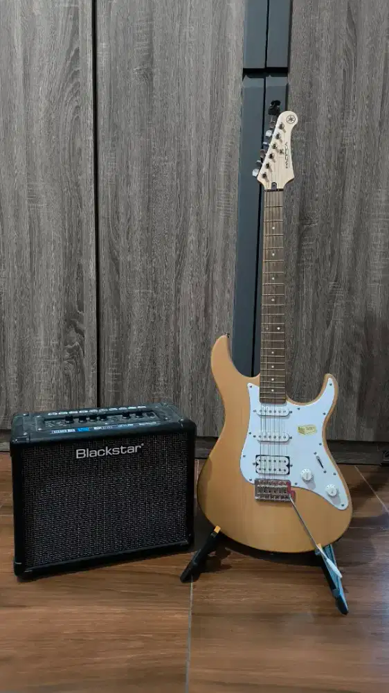Guitar Yamaha Pacifica 112J