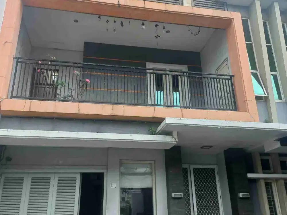 RUMAH NYAMAN GREEN GARDEN BEBAS BANJIR JAKARTA BARAT