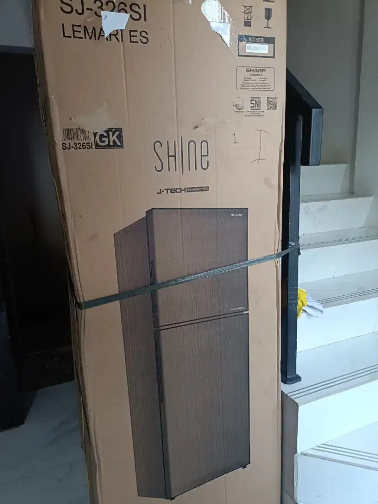 Kulkas Sharp SJ-326SI