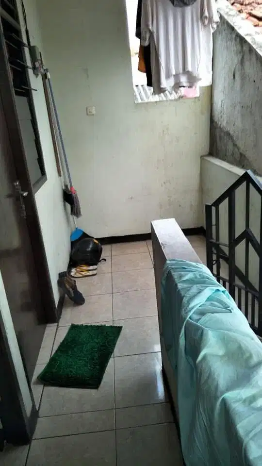 Kosan bapak syahdan di jl.sahabat baru, duri kepa