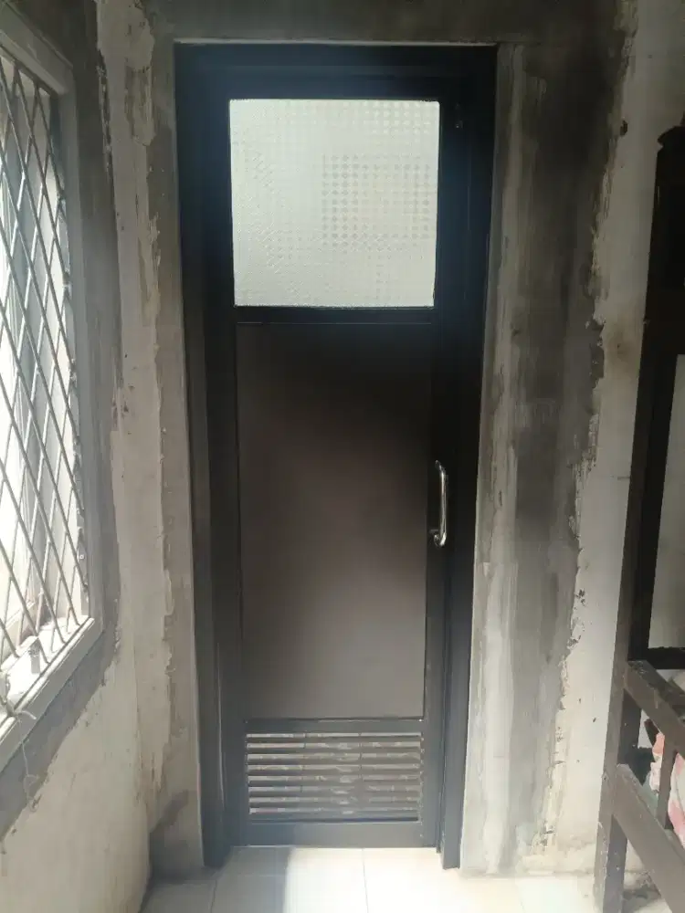 Jual pintu kamar mandi aluminium kusen aluminium dll trimakasih