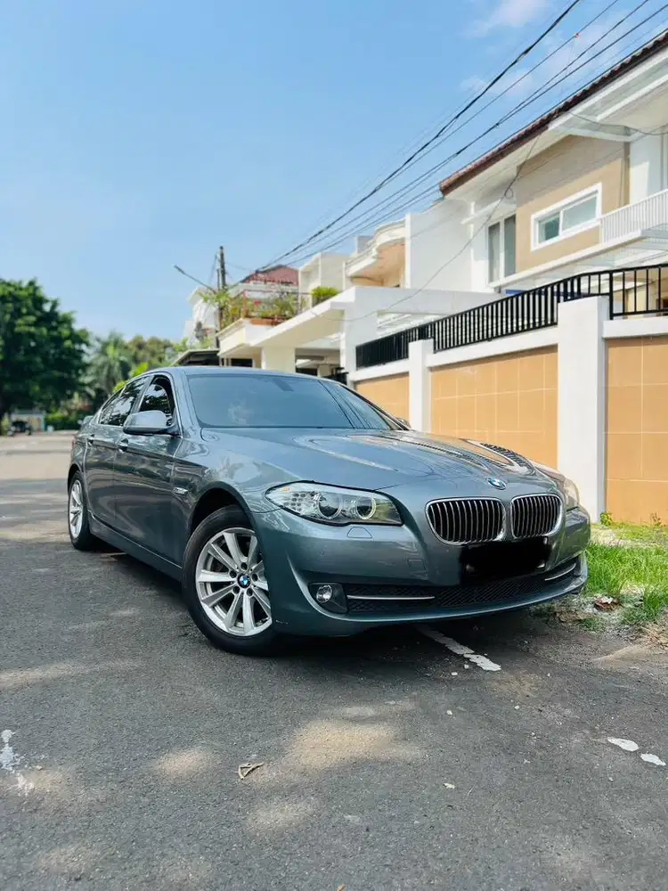 CASH MURAH BMW 520d DIESEL SUPER IRIT SUNROOF ANTIK CAT FULL ORIGINAL