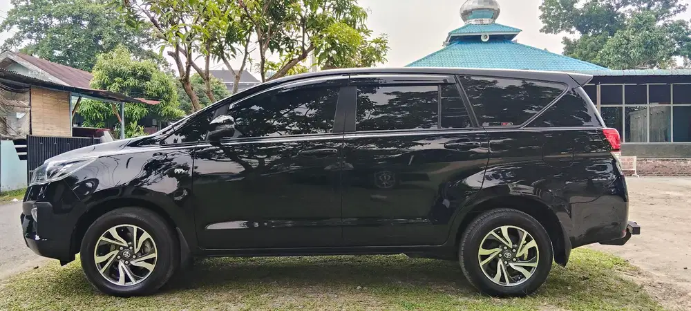 Toyota Kijang Innova 2022 Bensin