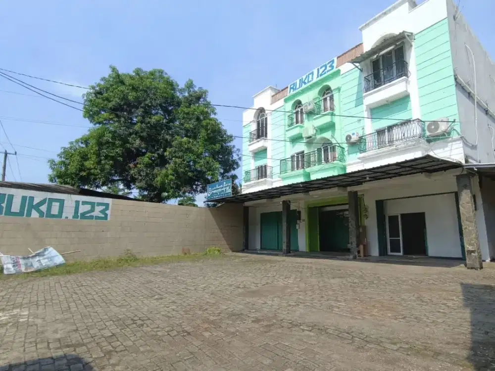 Di Jual cepat Ruko 3 Gandeng di serpong Tangerang Selatan