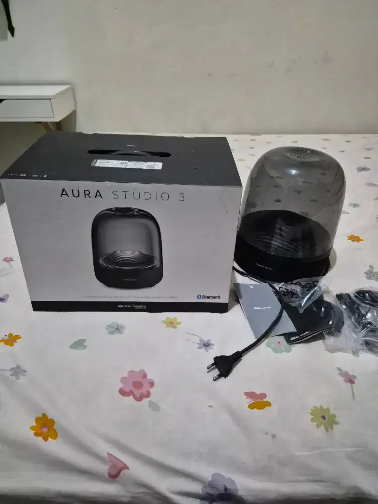 Harman kardon aura studio 3
