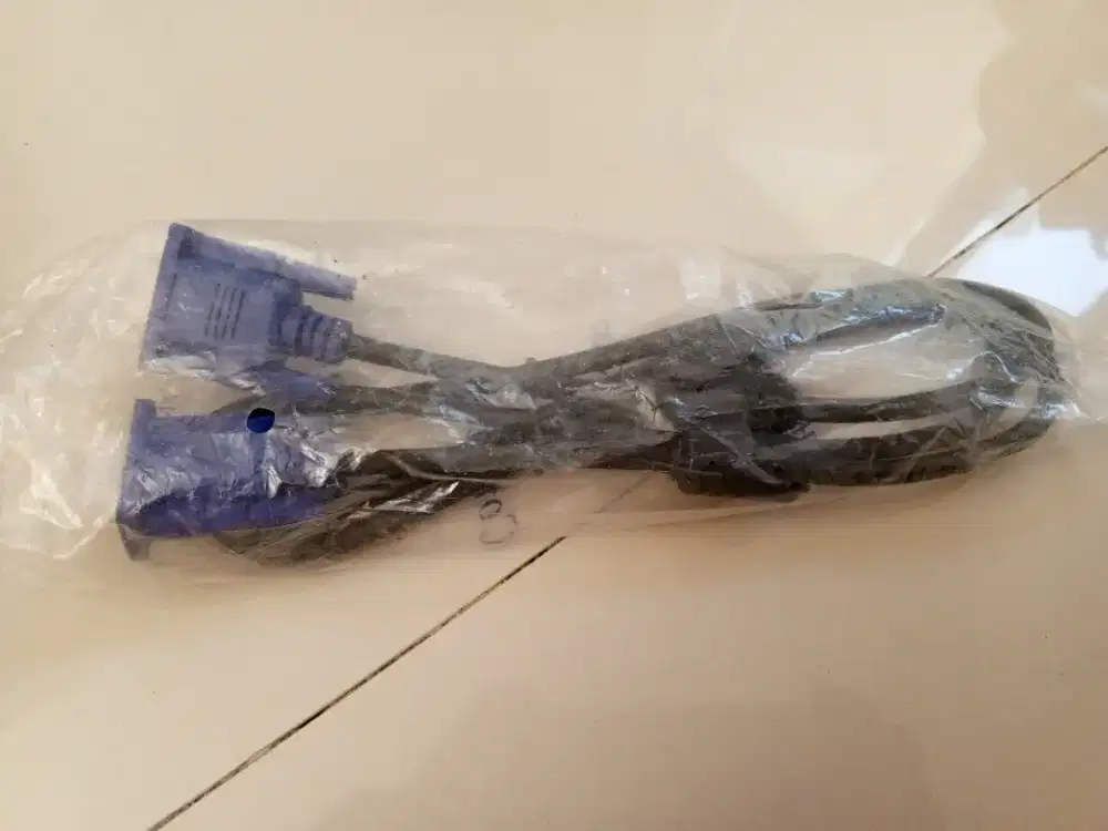Kabel komputer baru