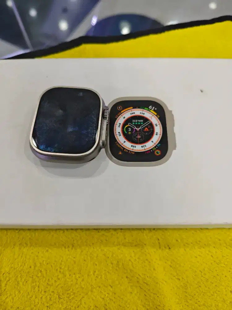 Apple watch Ultra 49mm Titanium Green