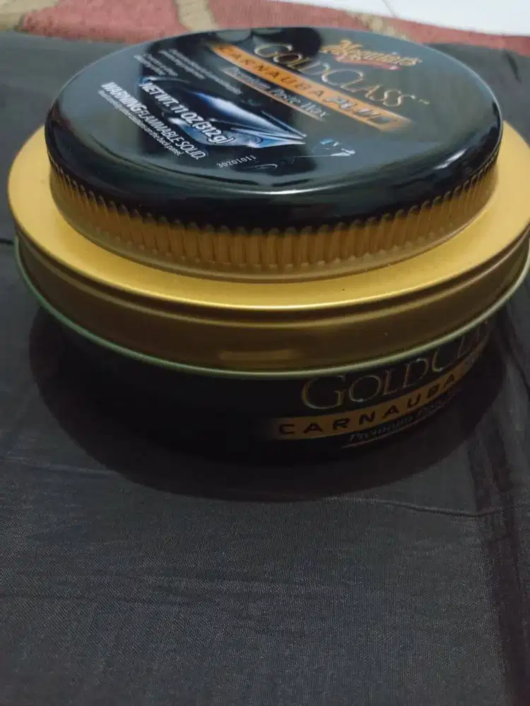 Meguiar's Gold Class Carnauba Plus Premium Paste Wax, G7014, 11 oz