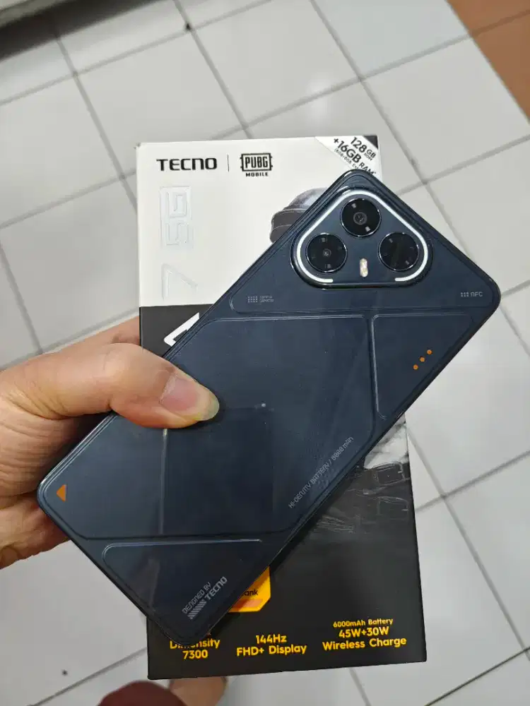 Tecno pova 7 5G 8/128