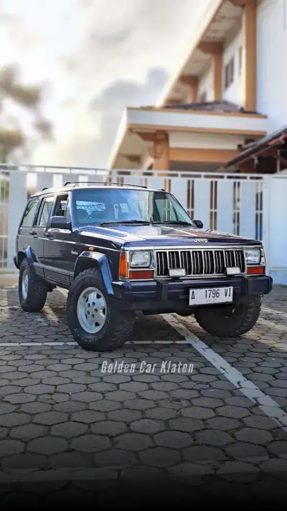 Chrysler Cherokee 1995 Bensin