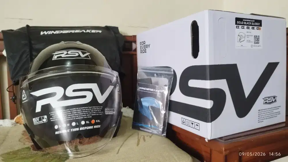 Rsv Windbreaker XXL tapi nyepot