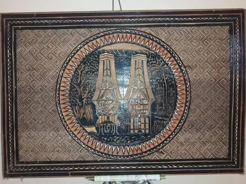 Pajangan dinding Toraja