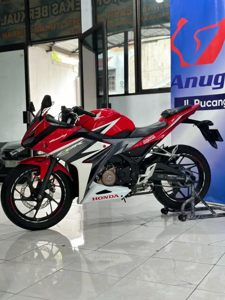 KM Rendah, Honda CBR 150R Tahun 2017