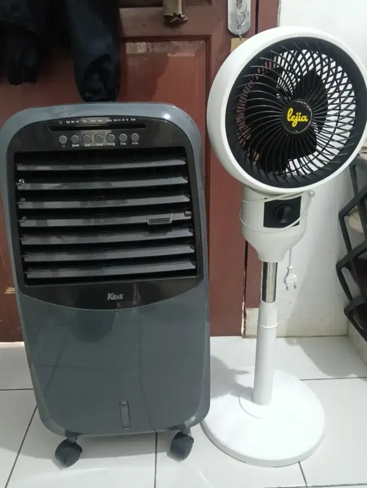 Bismillah dijual kipas angin+air cooler bekas dan masih berfungsi
