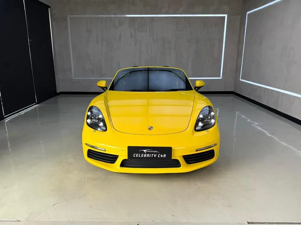 Porsche 718 Boxster At 2017