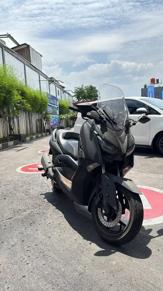 Yamaha Xmax black 2019