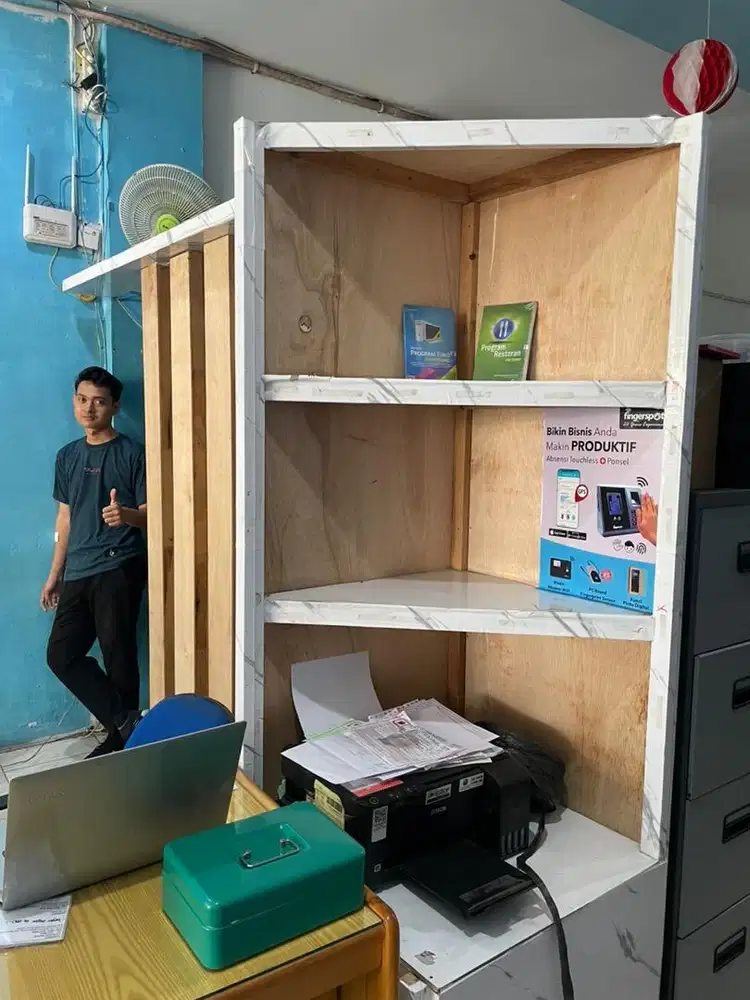 Rak sekat, Rak susun kayu