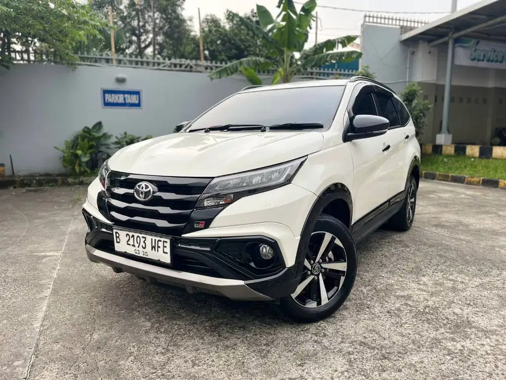 Toyota Rush GR Matic 2025