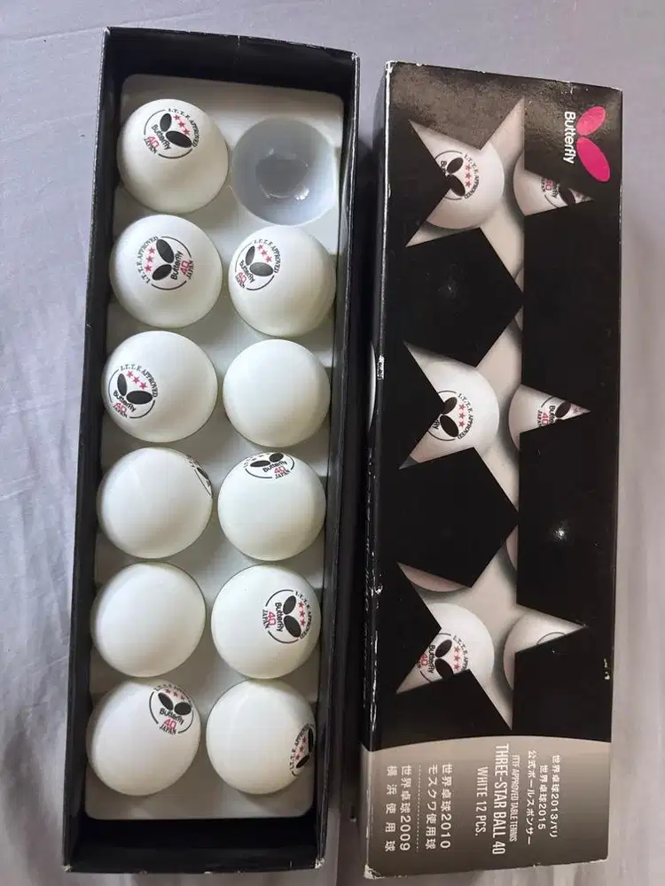 Bola PingPong Butterfly Three-Star Ball 40 (box of 11 white balls)
