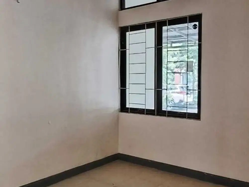 Jual rumah bagus unfurnished di daerah harapan mulya regency