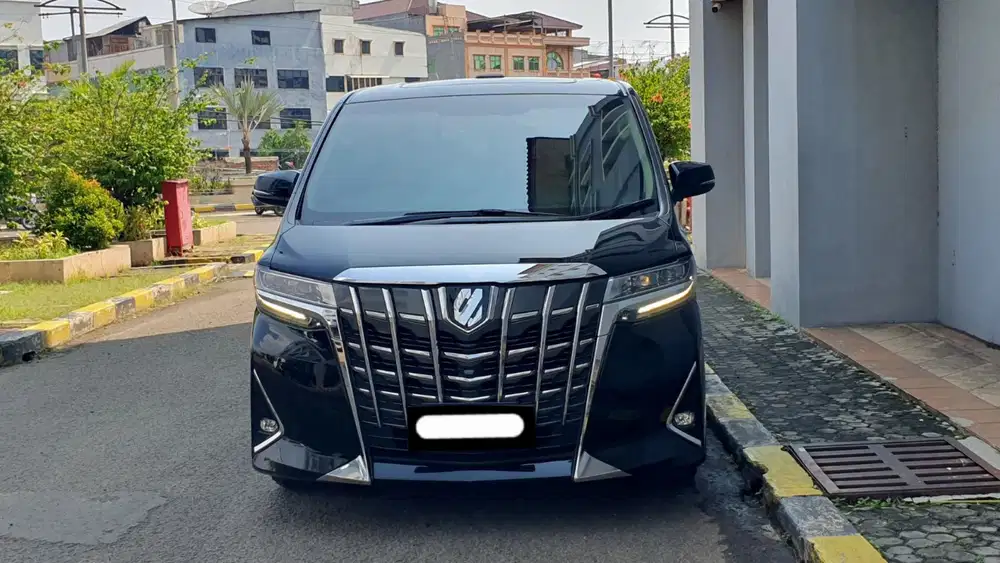 Km 48rb toyota alphard g atpm 2018 hitam