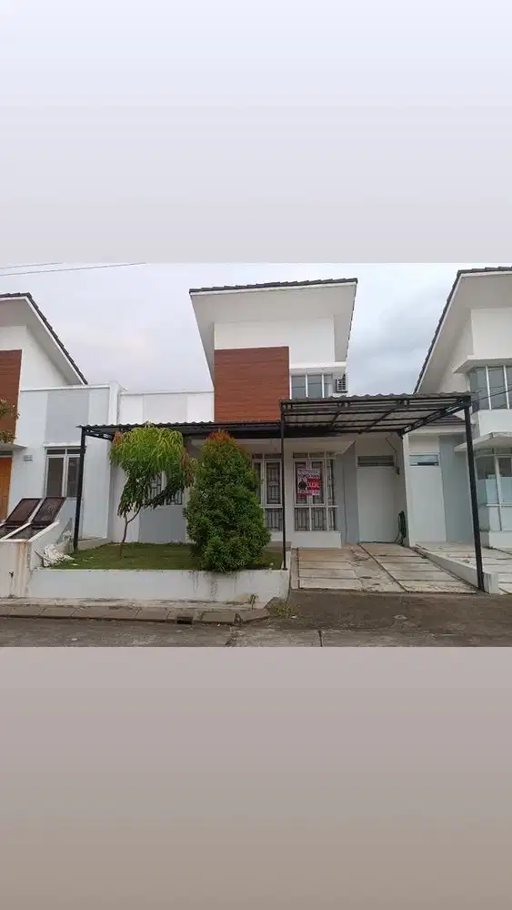 Di jual Rumah cepat sudah renov