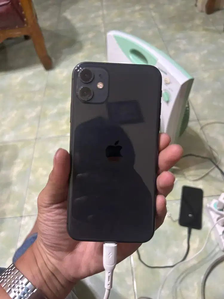 iphone 11 64gb inter
