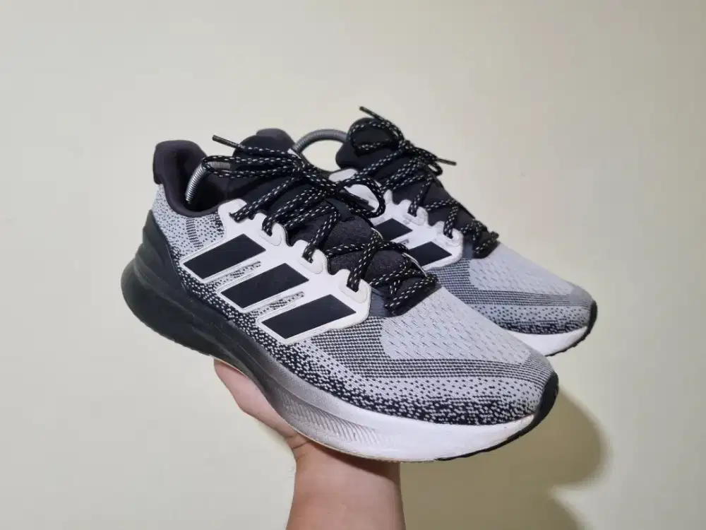 Sepatu Running Adidas Ultrarun 5