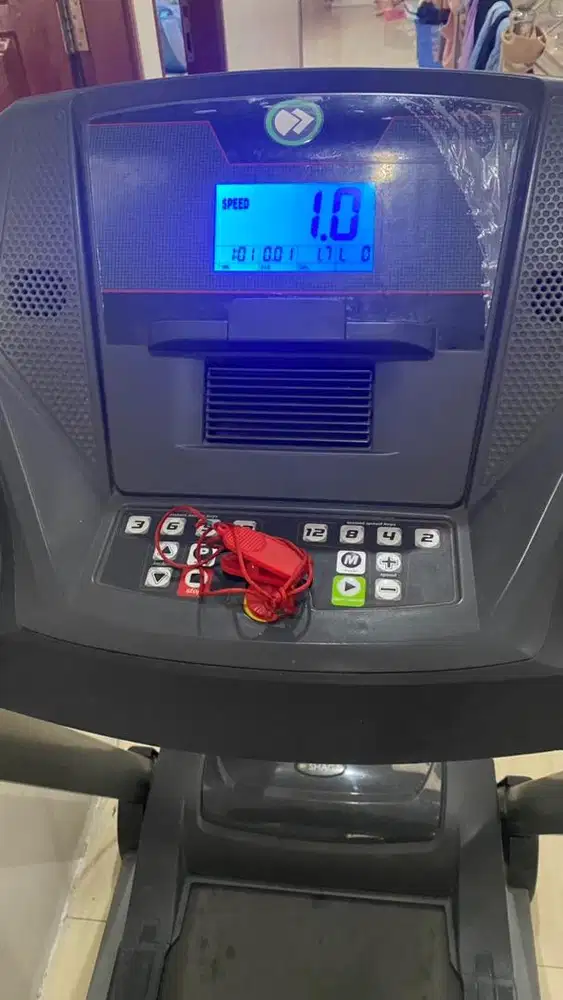 Dijual Treadmill merk Shaga