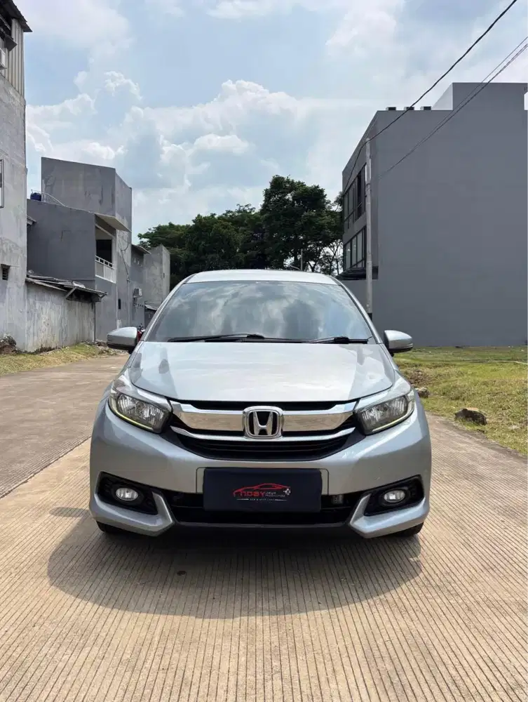 Honda Mobilio 1.5 E CVT 2017 Automatic ( Silver Metalik )