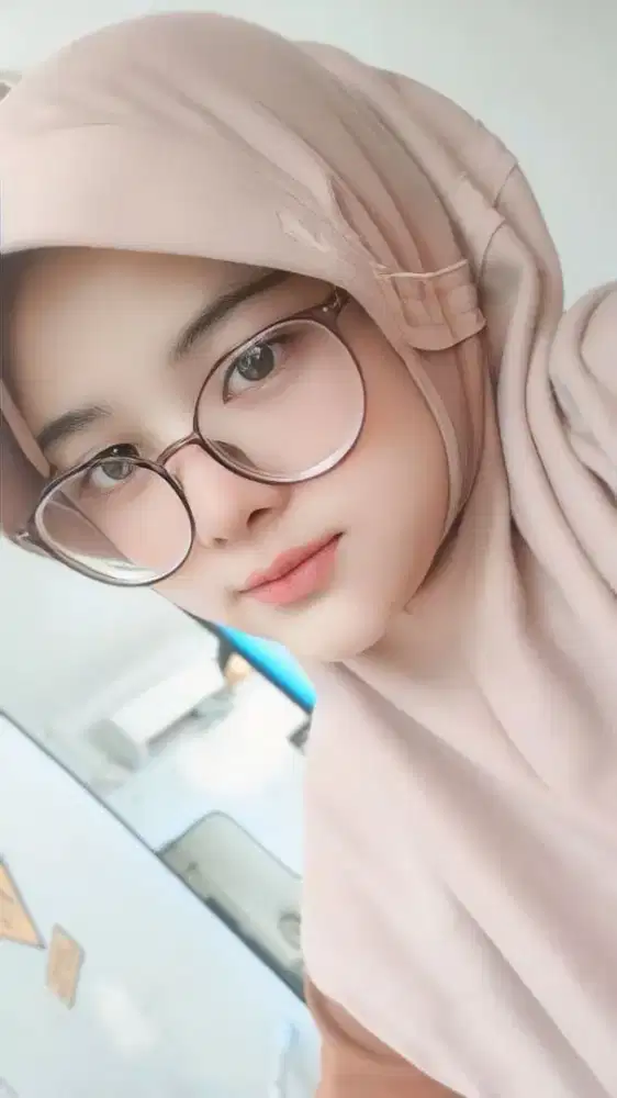 Cari loker host live