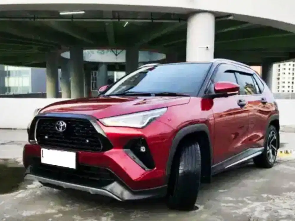 2024 Toyota Yaris Cross 1.5 S Hybrid TSS Highest Type Km 19 rb *KREDIT