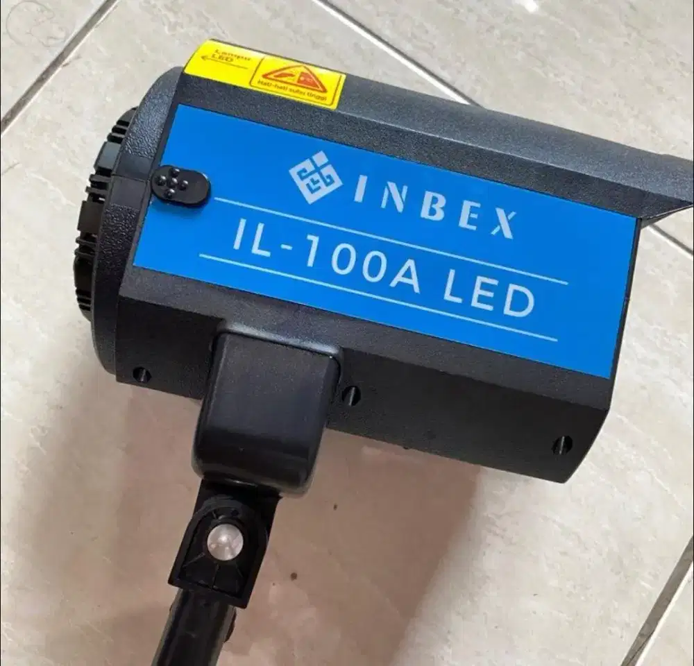 Lampu studio camera