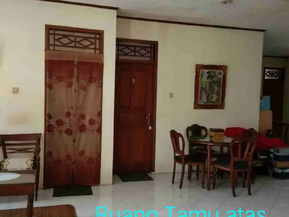 Rumah 2 Lantai Layak Huni Tebet Timur Jakarta Selatan.