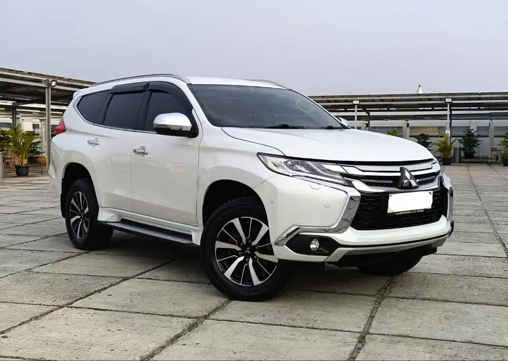 PAJERO DAKAR 2.4 4X2 ULTIMATE