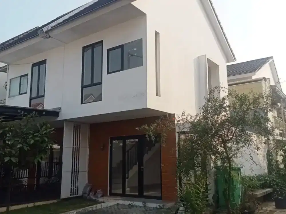 Dijual rumah hook kondisi tapi siap huni di cluster vida botanica hrg 675 jt nego