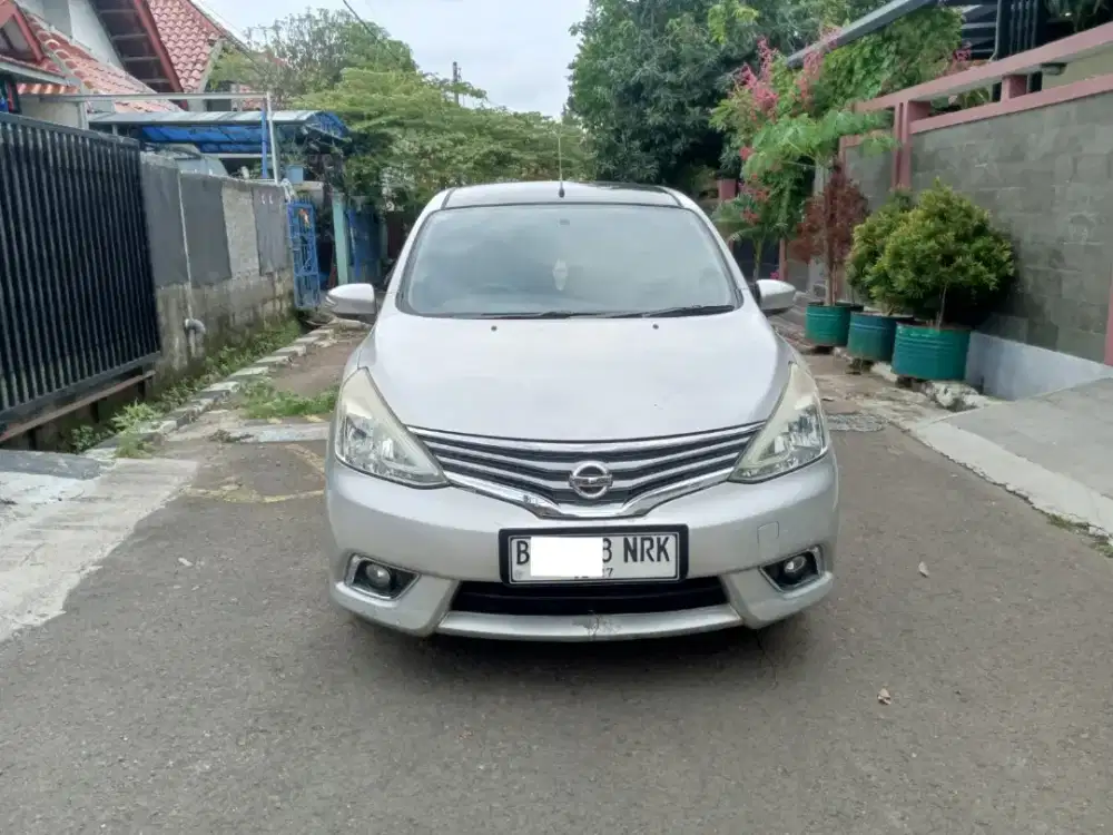 Dp 5 juta. Nissan Livina HWS AT