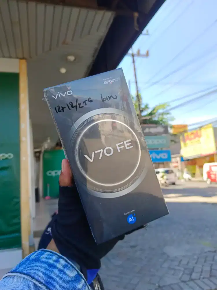 VIVO V70FE 12/256 BARU