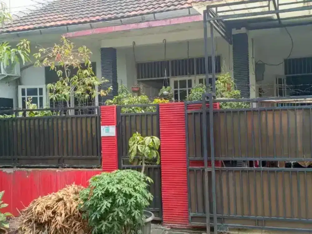 Dijual cepat murah rumah luas tanah 117m2 ada tanah kosong di galaxy