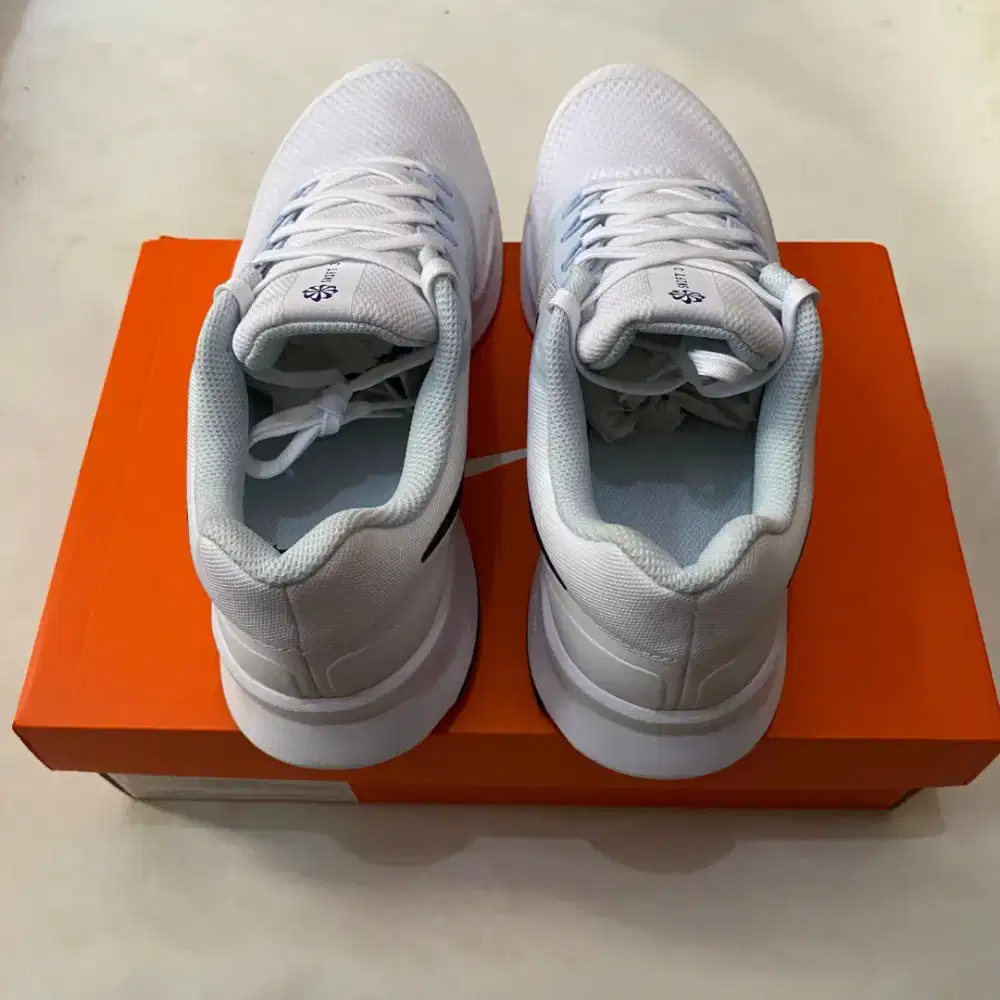Original Sepatu Nike Run Swift 3 Running Pria