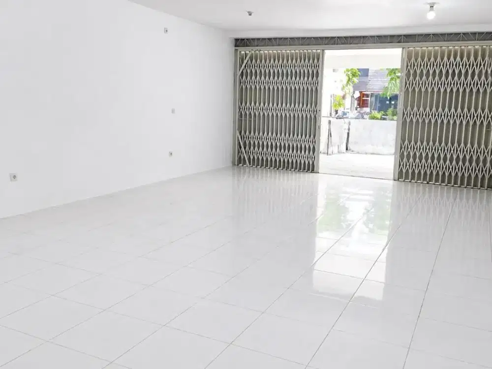 Ruko Di Raya Mulyosari Surabaya 2 Lantai Siap Pakai Kondisi Bagus