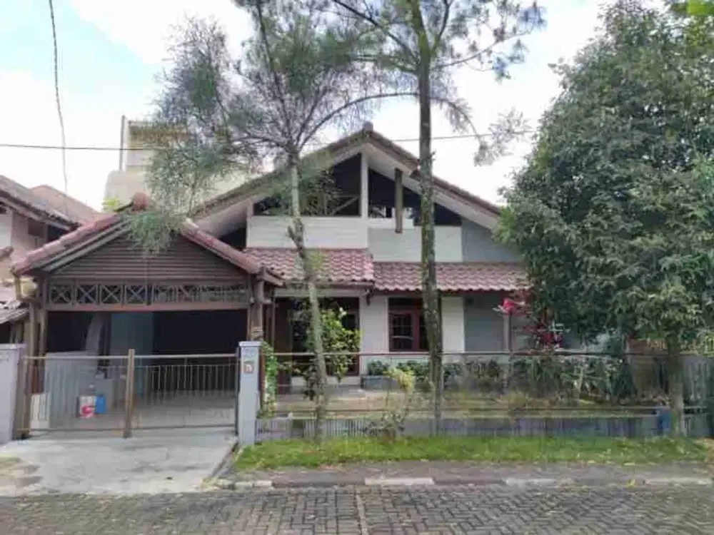 Disewakan Rumah Terawat Di Kompleks Batununggal