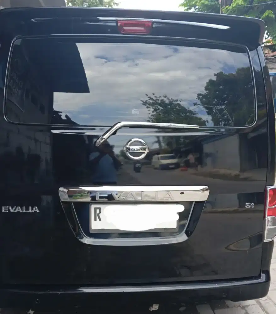 Di Jual Mobil Istimewa