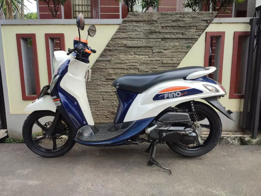 FINO SPORTY TAHUN 2017 GRESS