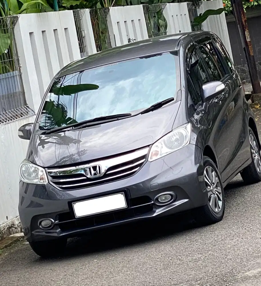 Honda Freed 2015 Bensin