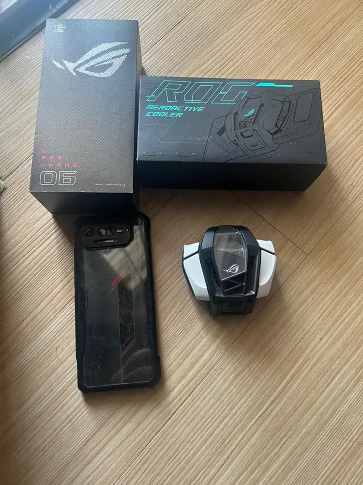 ASUS ROG PHONE 6 + COOLING FAN