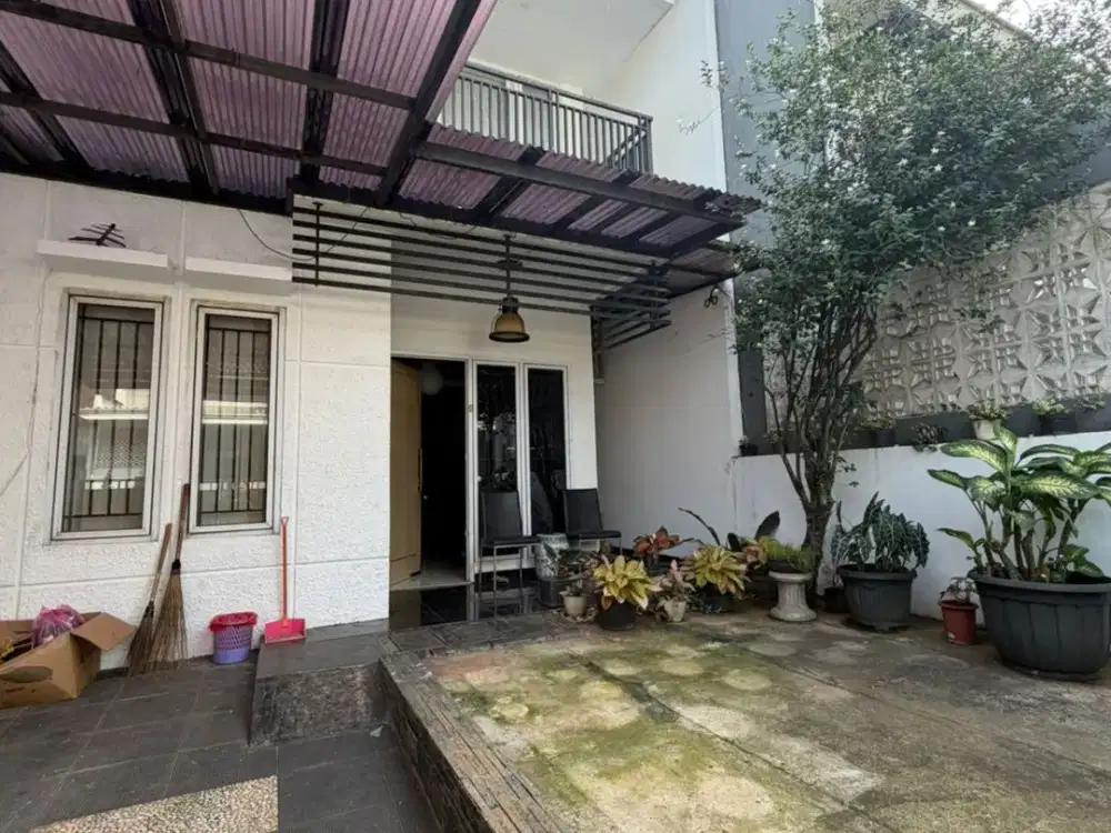 Dijual Cepat Rumah Siap Huni di BSD City JS-18254