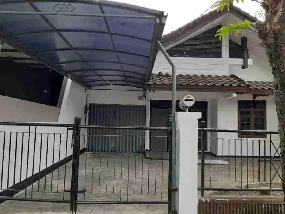 Disewakan Rumah Terawat Di Kompleks Batununggal