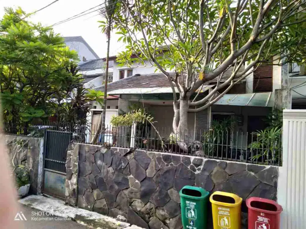 Rumah Kos Lokasi Premium Strategis di Cilandak