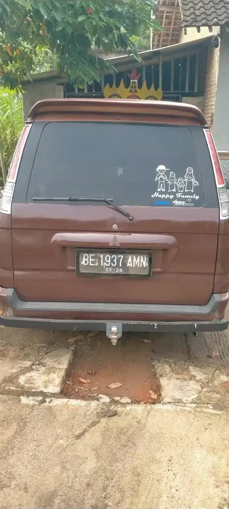 Jual mobil kuda grandia 2004